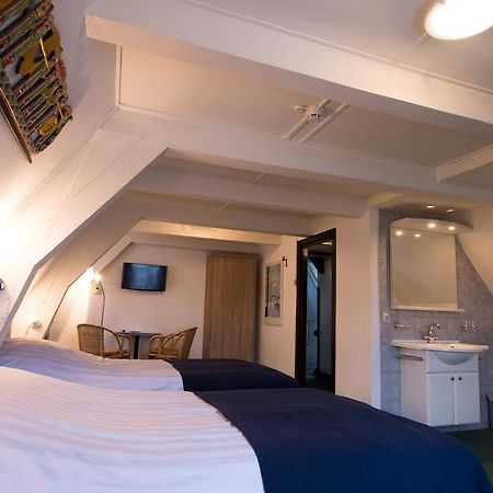 Hotel Adolesce Amsterdam Bagian luar foto