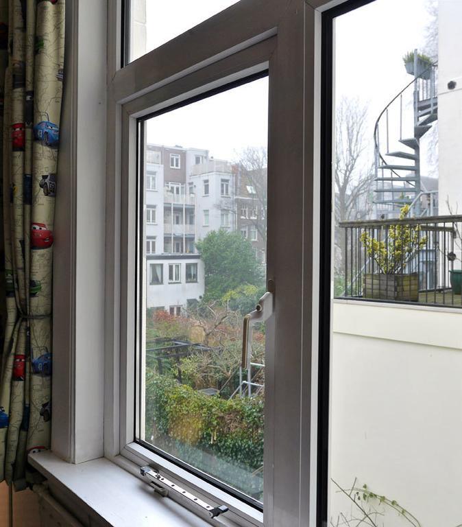 Hotel Adolesce Amsterdam Bagian luar foto